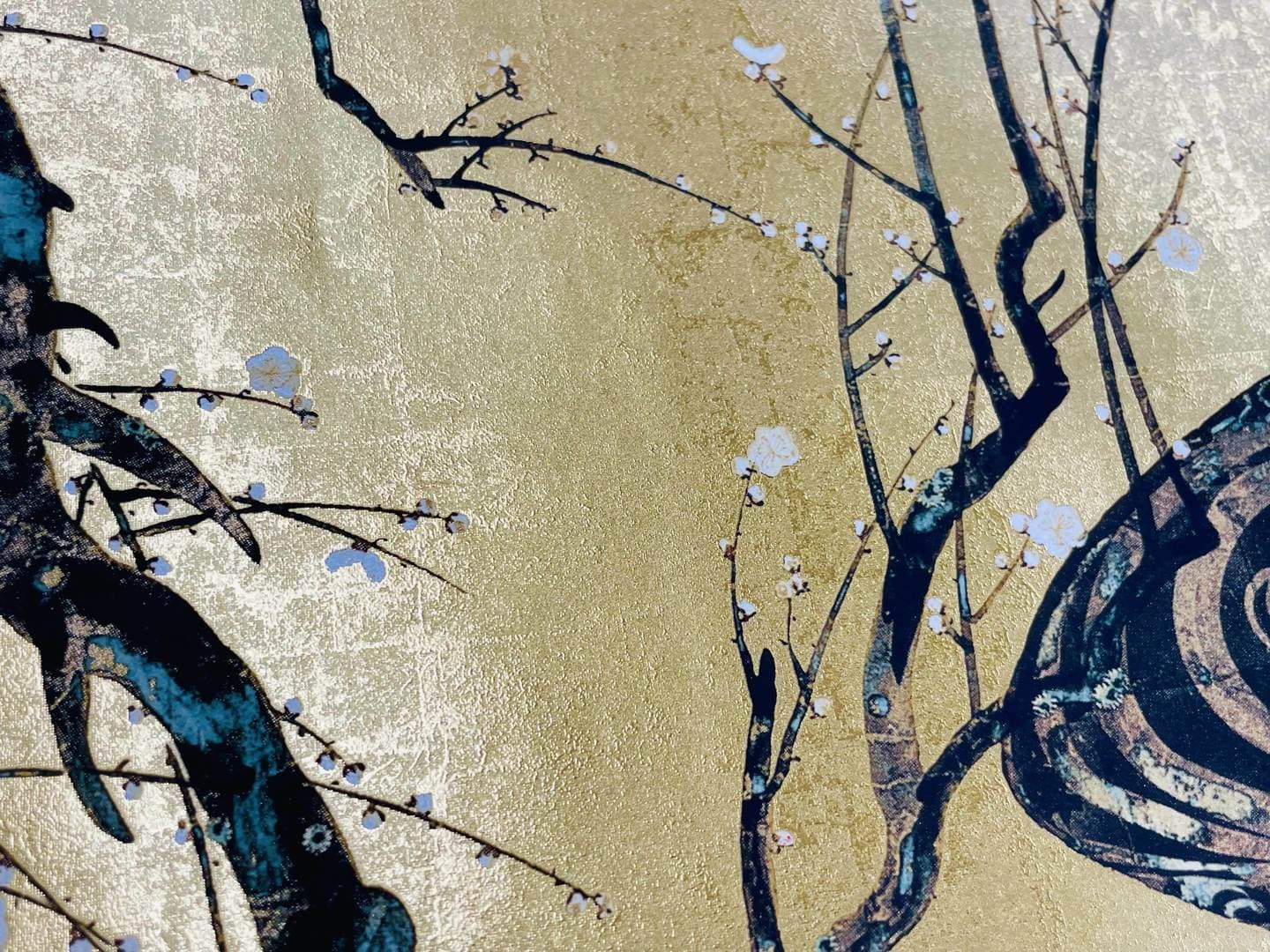 紅白梅図金箔