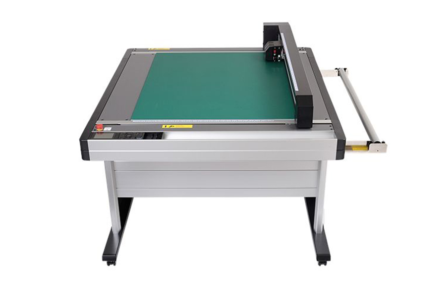 カッティングプロッター